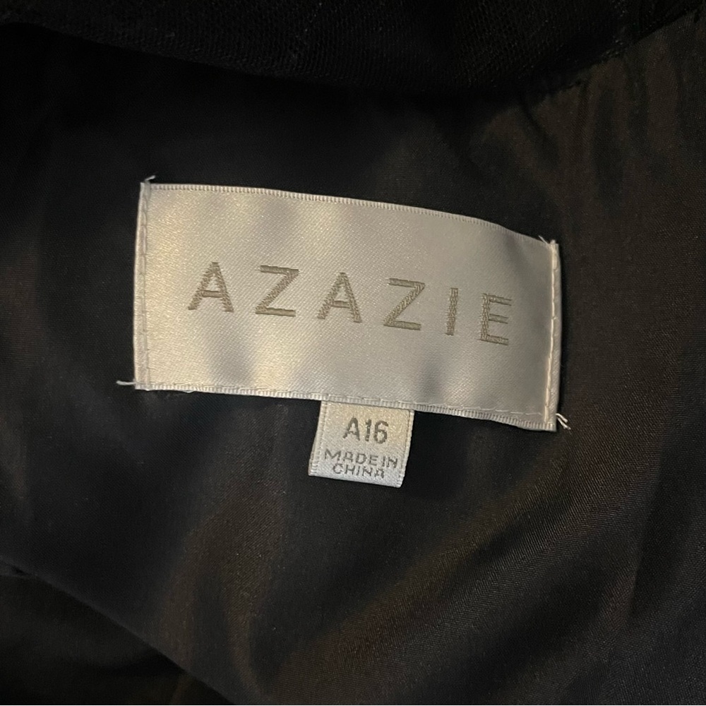 Azazie Elly Gown - Picture 8 of 9